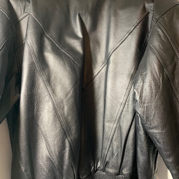 Women’s Cripple Creek 100% Leather Jacket - Picture 9 of 16